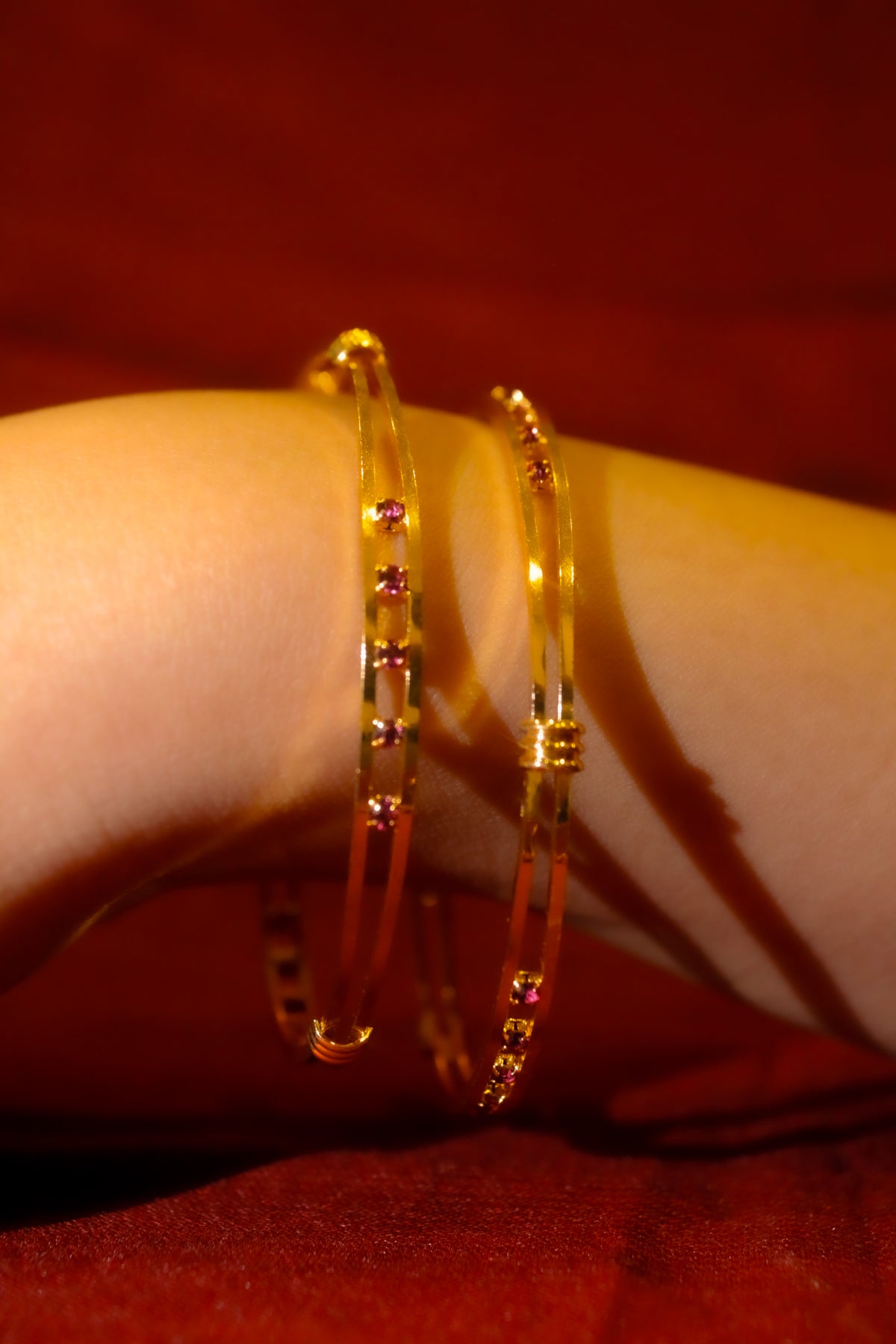 Rhea Line Bangles